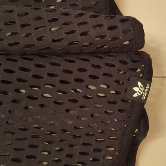 Adidas two piece t-shirt size L - Picture 8 of 9